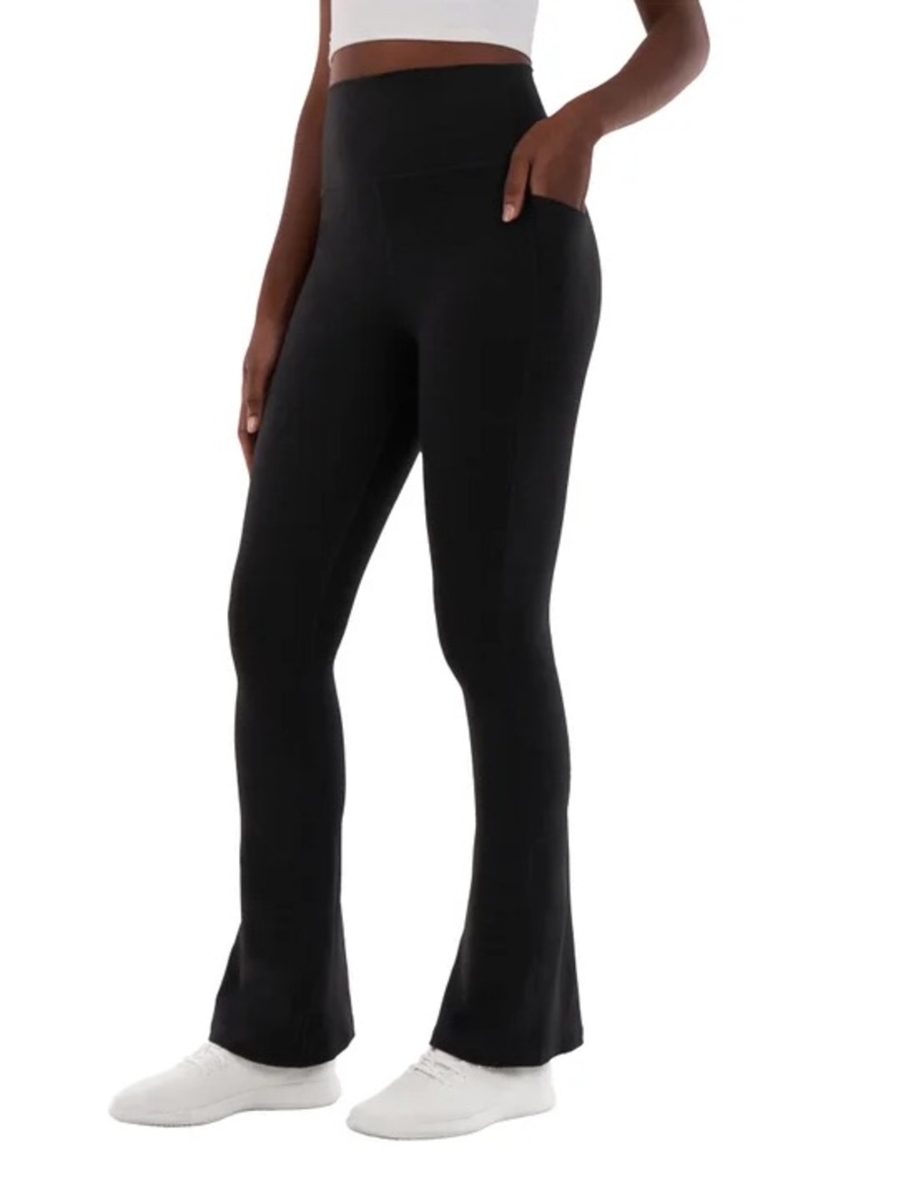 Kirkland Signature Women's  Soft Moisture-Wicking Side Pockets Flare Pant
